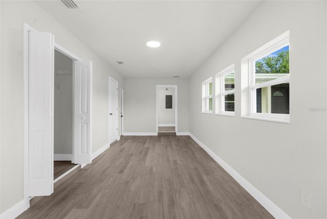 5704 S COOLIDGE AVENUE, Tampa, FL 33616