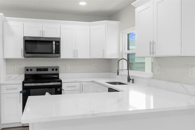 5704 S COOLIDGE AVENUE, Tampa, FL 33616