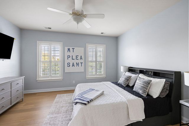 4882 Sound View Drive, Mount Pleasant, SC 29466