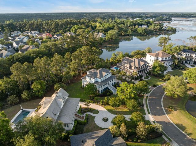 4882 Sound View Drive, Mount Pleasant, SC 29466
