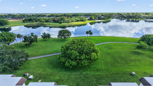 14929 SW 104th St 21-14, Miami, FL 33196