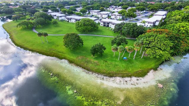 14929 SW 104th St 21-14, Miami, FL 33196