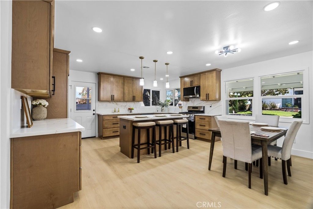 3230 N Pinewood Street, Orange, CA 92865 — exterior