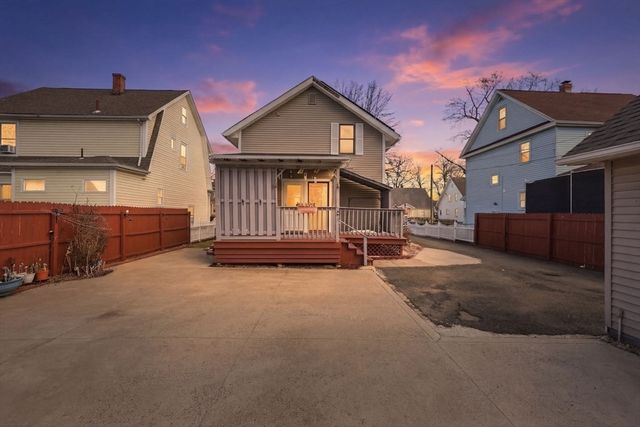 116 Stockman, Springfield, MA 01104