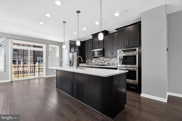 2922 PINEBROOK RD, Landover, MD 20785