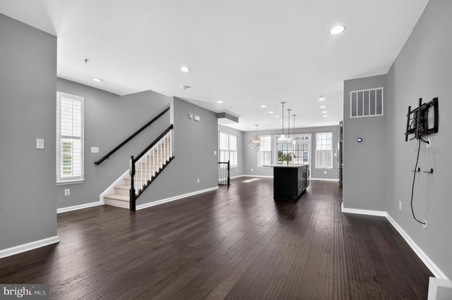 2922 PINEBROOK RD, Landover, MD 20785