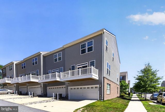2922 PINEBROOK RD, Landover, MD 20785