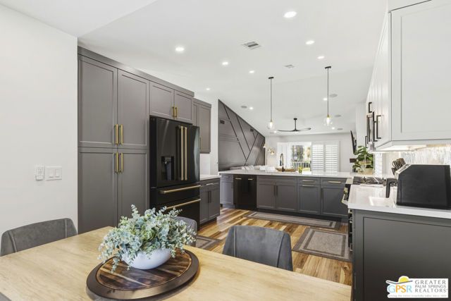 189 Torrey Pine Drive, Palm Desert, CA 92211