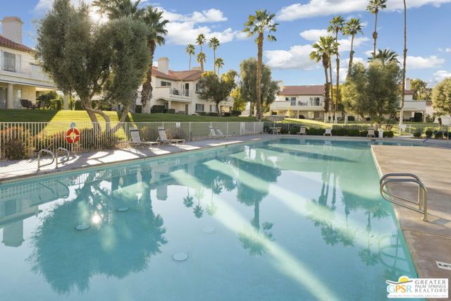 189 Torrey Pine Drive, Palm Desert, CA 92211