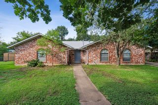 4713 Sagebrush TRL B, Austin, TX 78745