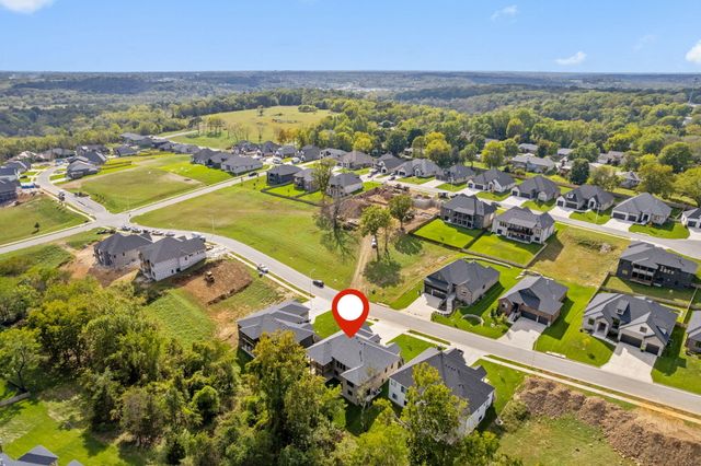 5946 S Clay Avenue, Springfield, MO 65810