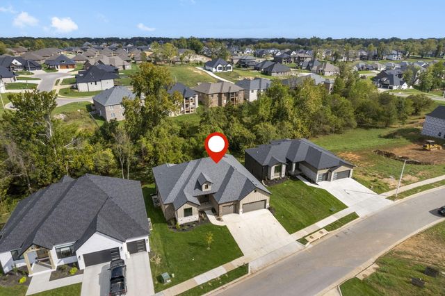 5946 S Clay Avenue, Springfield, MO 65810