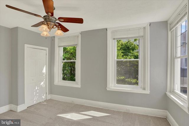 159 HERMITAGE ST, Philadelphia, PA 19127