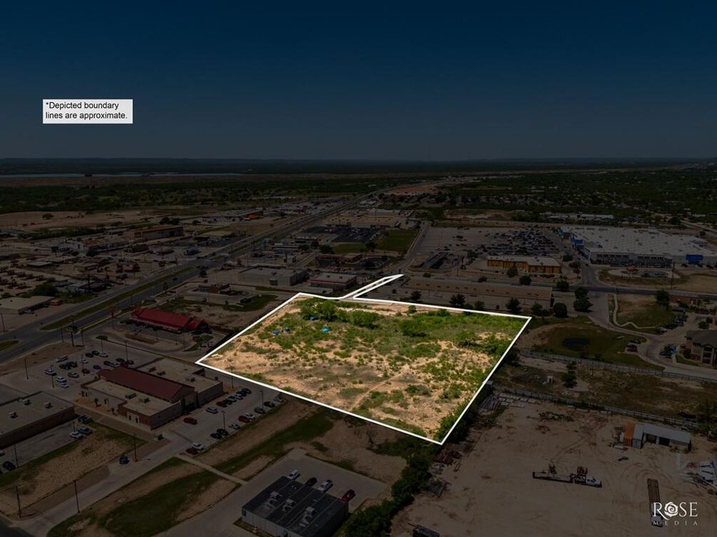 Image 4 of property listing at 0 29th, San Angelo, TX 76903