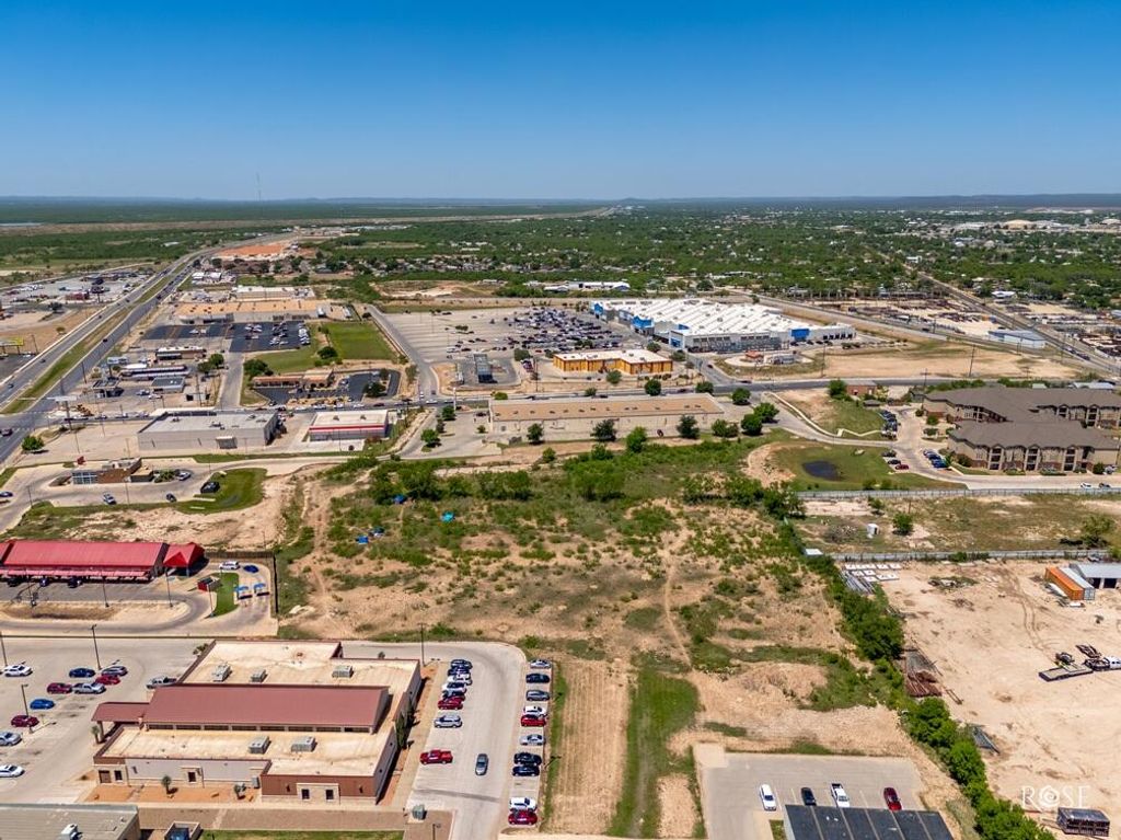 Image 6 of property listing at 0 29th, San Angelo, TX 76903
