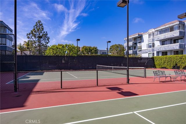 4600 Via Dolce 206, Marina Del Rey, CA 90292