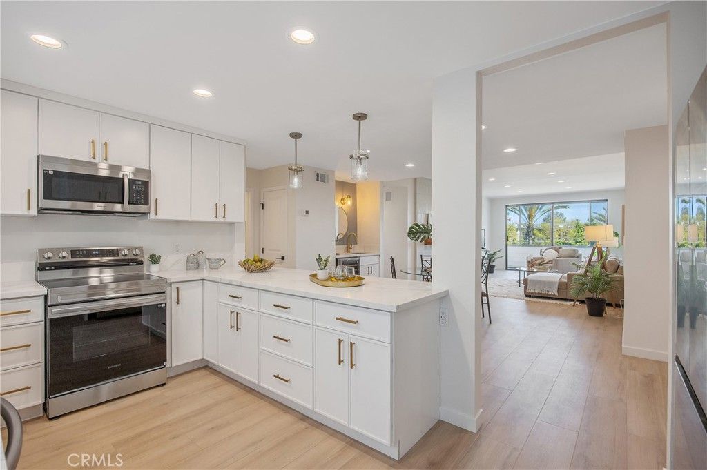 4600 Via Dolce 206, Marina Del Rey, CA 90292