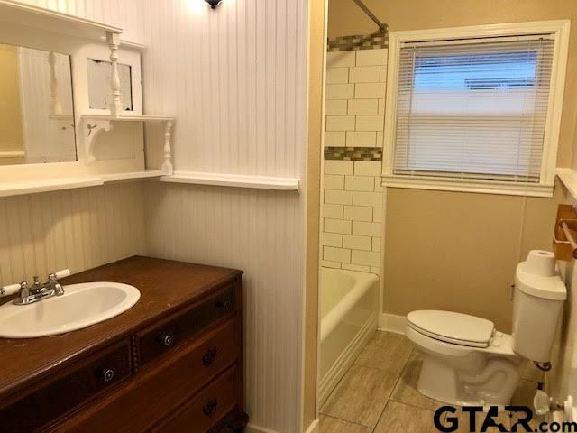 611 Bryan St, Tyler, TX 75702