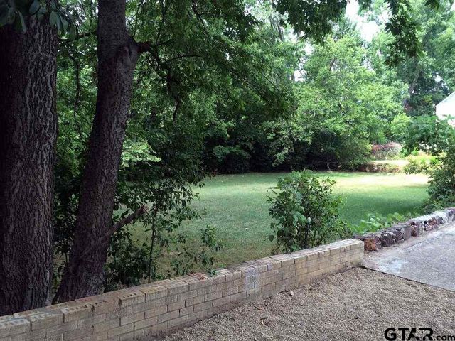 611 Bryan St, Tyler, TX 75702