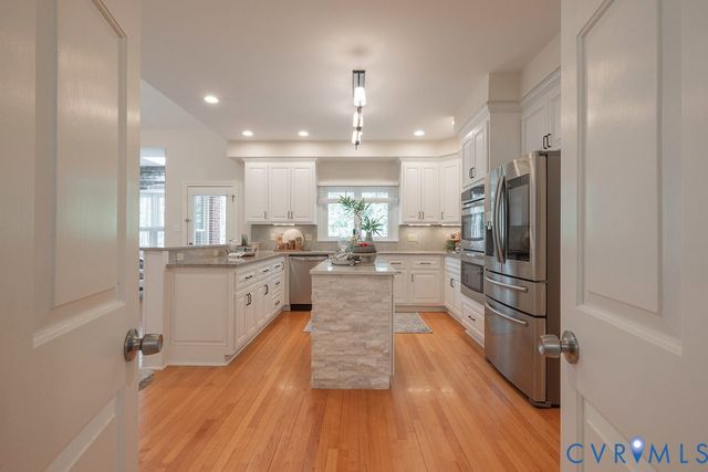 12206 Country Hills Ter, Glen Allen, VA 23059