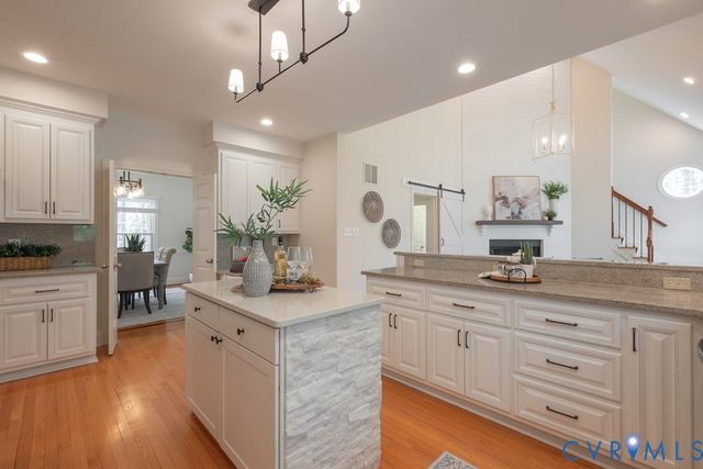 12206 Country Hills Ter, Glen Allen, VA 23059