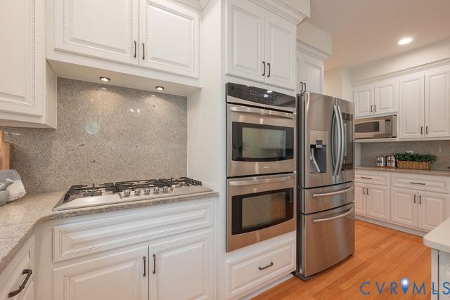 12206 Country Hills Ter, Glen Allen, VA 23059