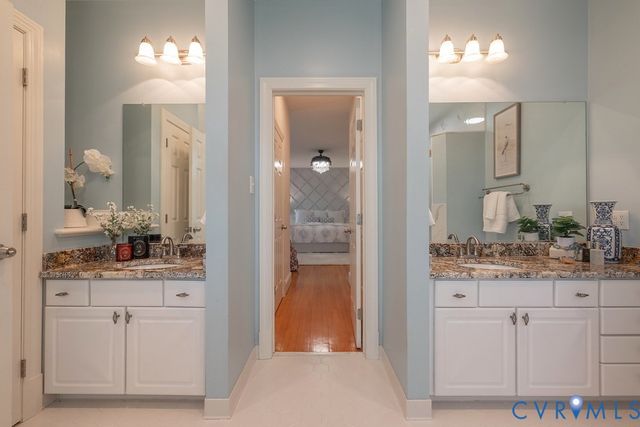 12206 Country Hills Ter, Glen Allen, VA 23059