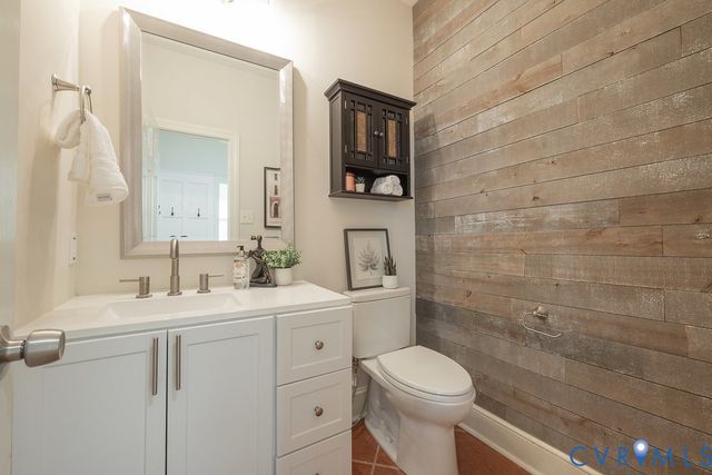 12206 Country Hills Ter, Glen Allen, VA 23059