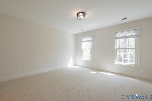 12206 Country Hills Ter, Glen Allen, VA 23059