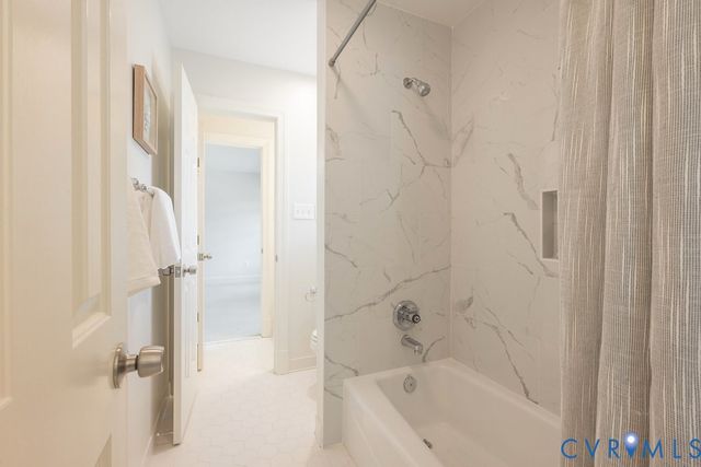 12206 Country Hills Ter, Glen Allen, VA 23059