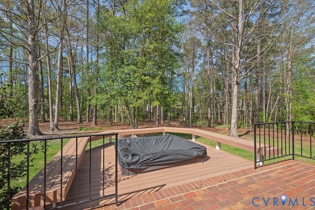 12206 Country Hills Ter, Glen Allen, VA 23059
