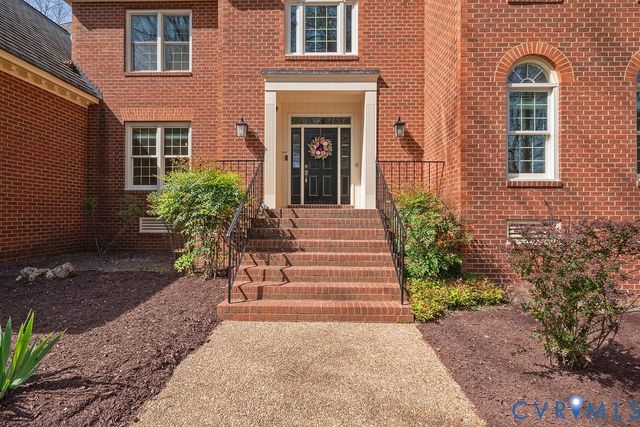 12206 Country Hills Ter, Glen Allen, VA 23059