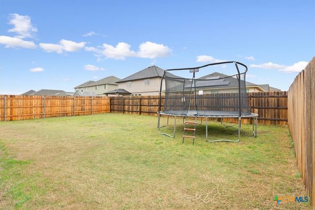 8914 Hidden Oaks Drive, Temple, TX 76502