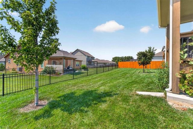 2339 NE Skopelos Court, Blue Springs, MO 64029