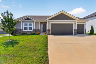 2339 NE Skopelos Court, Blue Springs, MO 64029