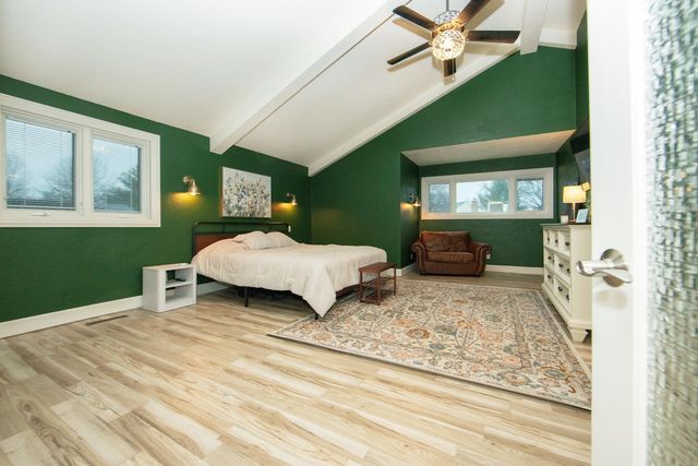 1306 Grandview Avenue, Waverly, IA 50677