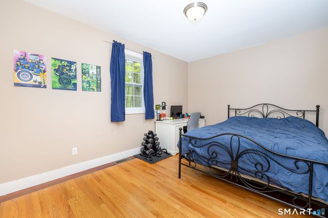 29 Old Simsbury Road, Granby, CT 06035