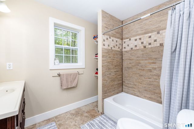 29 Old Simsbury Road, Granby, CT 06035
