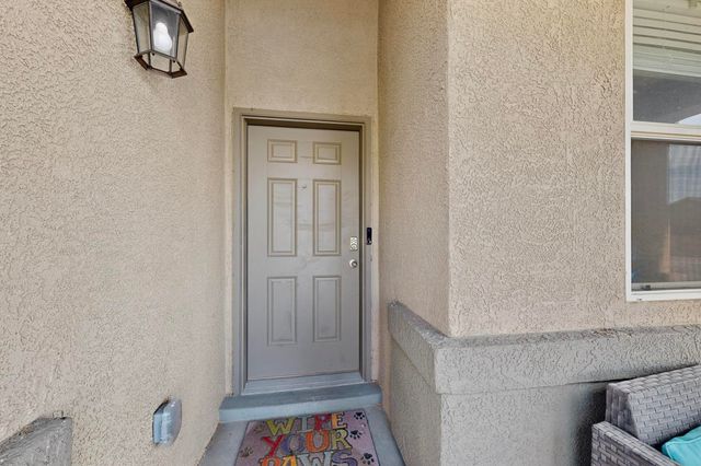 1802 Goldenflare Loop NE, Rio Rancho, NM 87144