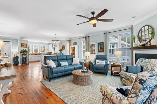 618 Otter Ave., Murrells Inlet, SC 29576