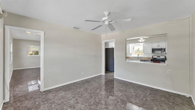 1494 85TH AVENUE N, St Petersburg, FL 33702