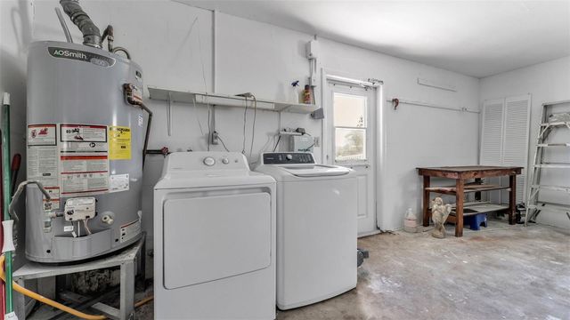 1494 85TH AVENUE N, St Petersburg, FL 33702