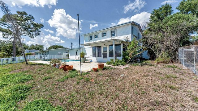 1494 85TH AVENUE N, St Petersburg, FL 33702