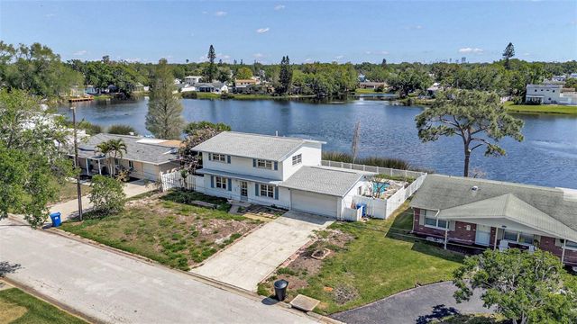 1494 85TH AVENUE N, St Petersburg, FL 33702