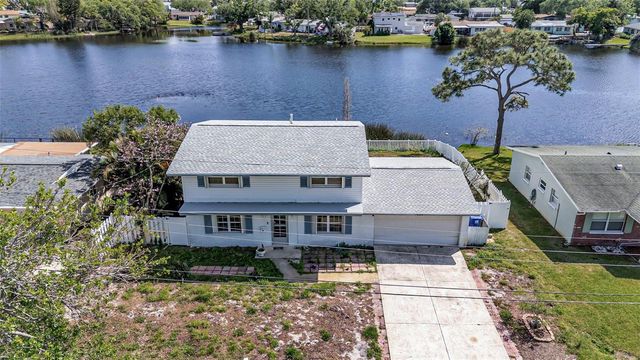1494 85TH AVENUE N, St Petersburg, FL 33702
