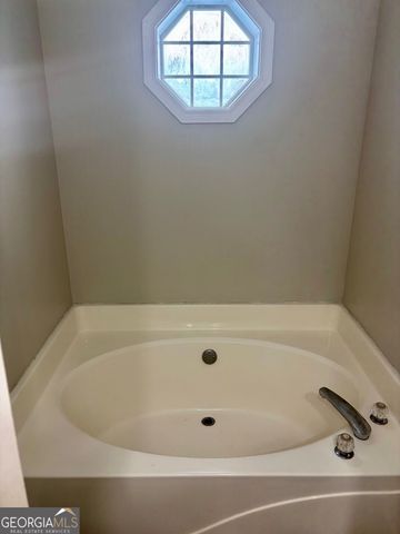 401 Windsor Court, Macon, GA 31216