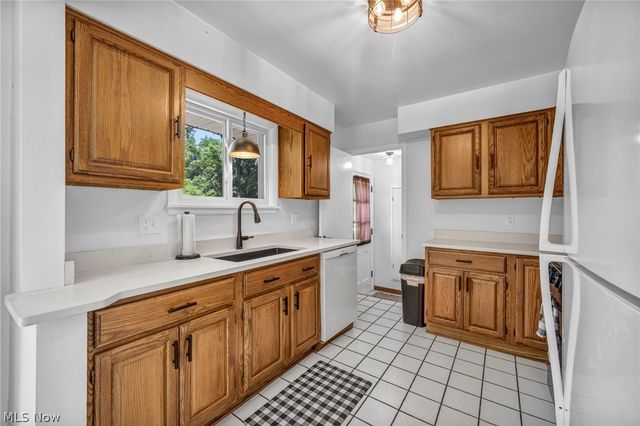 2822 Joseph Pkwy, Brunswick, OH 44212