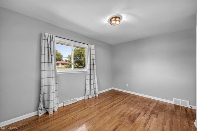 2822 Joseph Pkwy, Brunswick, OH 44212