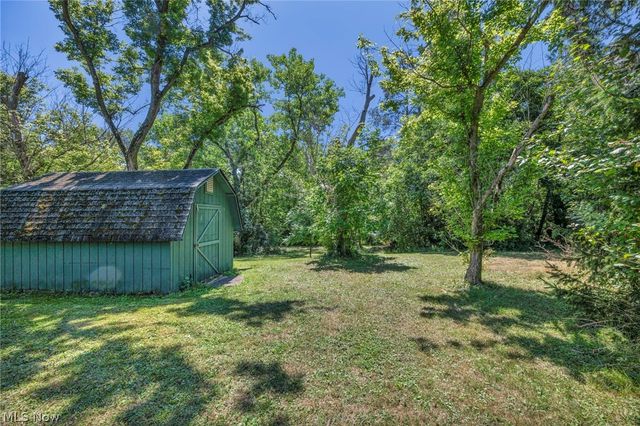 2822 Joseph Pkwy, Brunswick, OH 44212