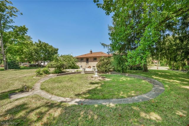 2822 Joseph Pkwy, Brunswick, OH 44212